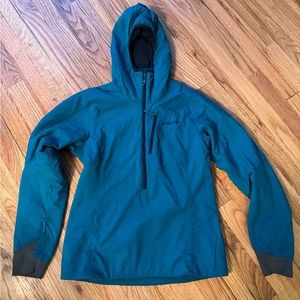 Patagonia Nano Air Light Women’s SMALL Elwha Blue